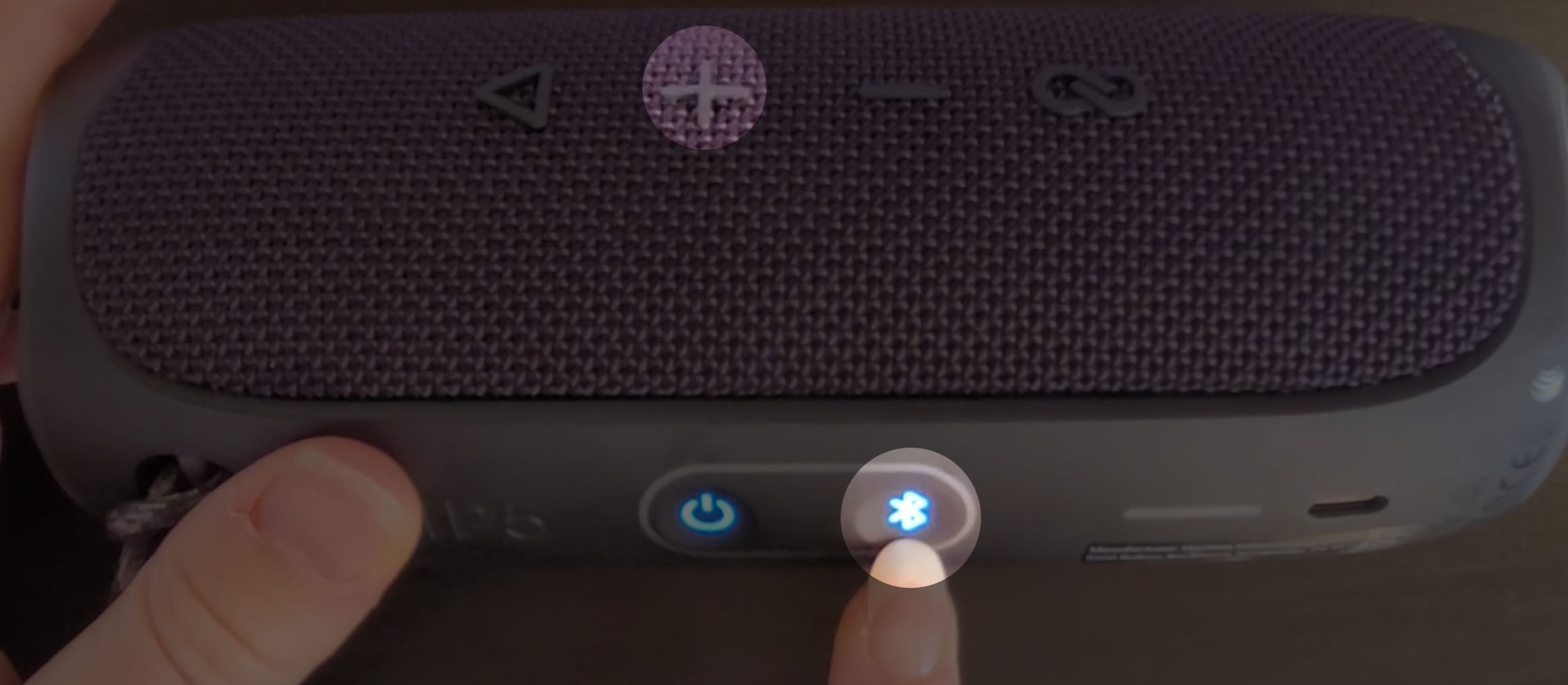 JBL Flip 5 Won’t Turn OFF/ON (Troubleshooting Guide) AudioGrounds