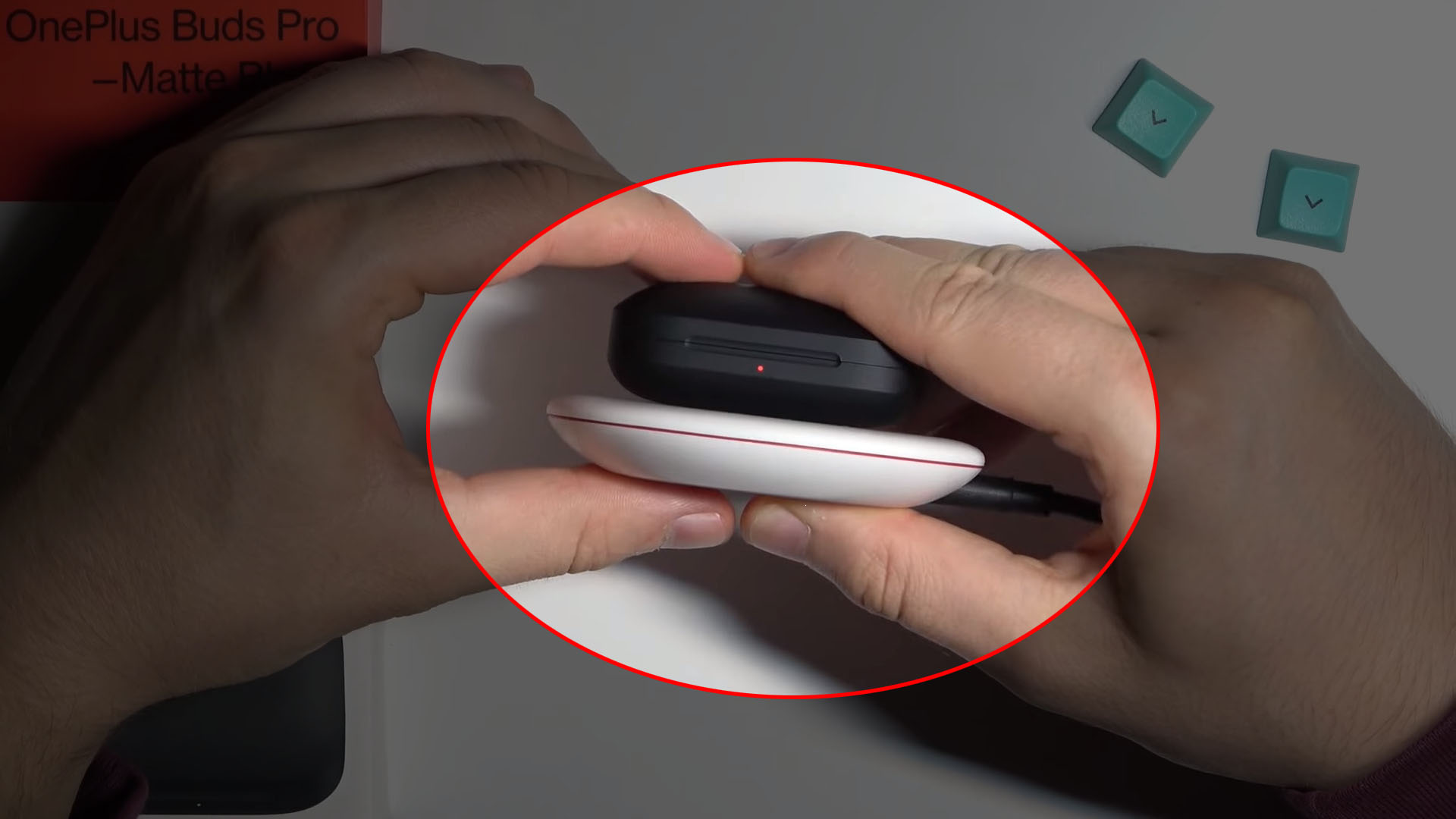 How Do I Know When My Earbuds Are Fully Charged? (Explained) - AudioGrounds